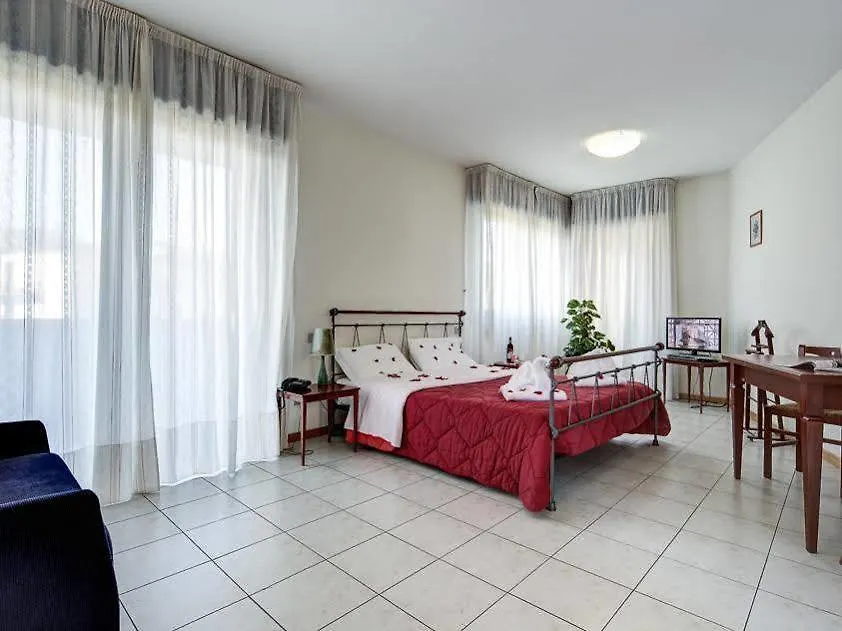 Aparthotel Residence Le Corniole Arezzo